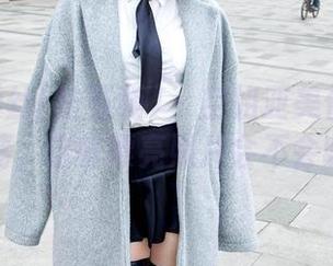 AISS爱丝(钻石版) – 空姐亚美依的写真：你猜，这些漂亮照片会不会收费？