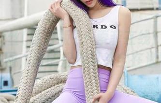AISS爱丝(钻石版) – 索菲在线：当码头遇上美图，谁能想到风头全在渔网下？