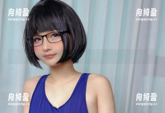 Azami 看一个黑皮比基尼?不如整整Azami的合集壁纸!