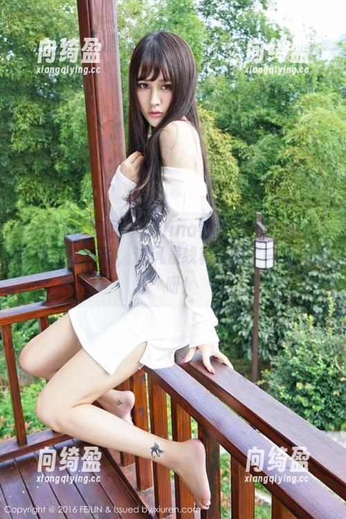 Feilin嗲囡囡-Celina青妍 Feilin嗲囡囡 - Celina青妍最新图集:当苗条遭遇有致,这风景线真想要“一睹为快”呀!
