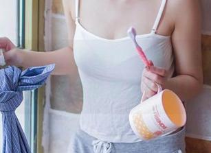GIRLT果团网 – 莫雅淇:泳池全集,下载一个清凉的夏日梦吧!