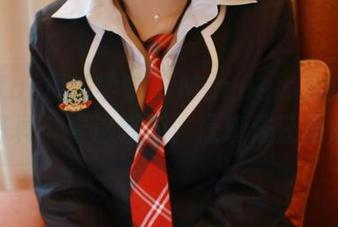 MFStar模范学院 – Manuela玛鲁娜的女仆写真：看这幅画，是魔法还是魔咒？