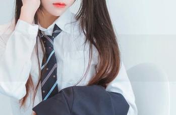 喵糖映画精选图集：双马尾少女和猫咪的奇遇记