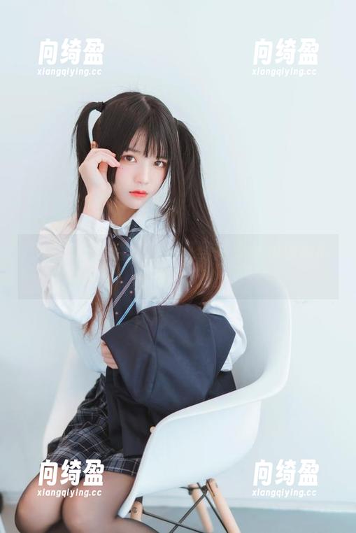 喵糖映画精选图集：双马尾少女和猫咪的奇遇记