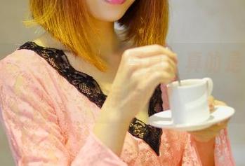 PANS – 牛牛的定制写真,真的是“美脚”新标准吗?