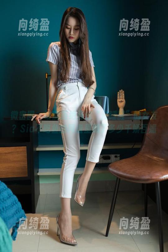 Sia不吃鱼 微密圈 - 谁能拒绝那位“没睡醒”的女友?Sia不吃鱼的网盘里藏了多少千娇百媚。