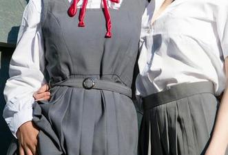 UGirls尤果网 – 更新了！倪叶腾的夏天图集，恍惚间觉得茶杯里的冰块在打瞌睡