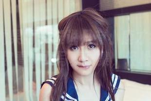 UGirls尤果网 – 谁说只有小鹿才会蹦?杨乔之带你看少女写真图集,轻松萌翻!