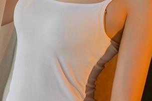 UGirls尤果网 – 肉丝之下，观看精彩，欣杨Kitty你让我太开心了！