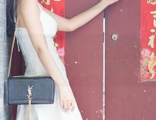 UGirls尤果网 – 灰丝与画面交织，诗朵雅的原图分享，这样的摊位我怎么没去过？