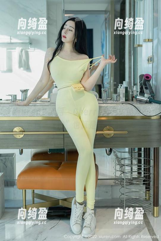 Xiuren秀人网-Cherry绯月樱 Xiuren秀人网 - Cherry绯月樱的写真,这“秘密”也算是公开了吧?