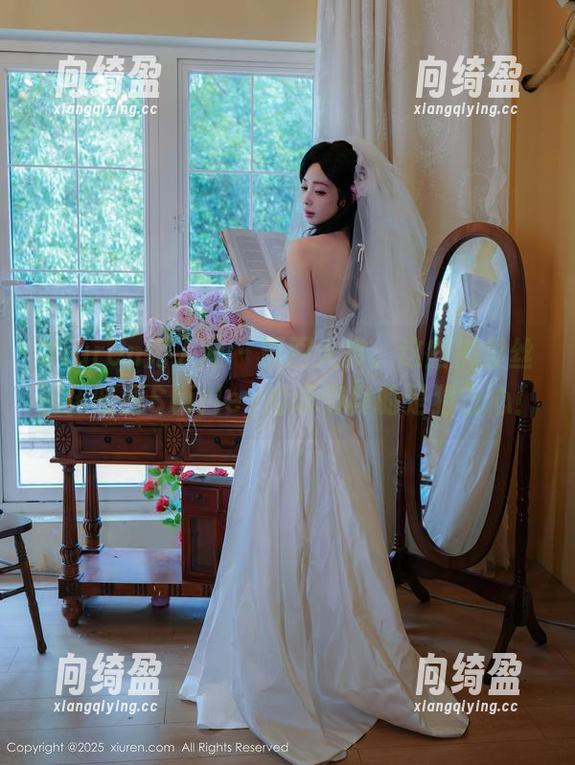 Xiuren秀人网-伍晓丽Shirley Xiuren秀人网 - 原图大赏,这些裤里丝和伍晓丽Shirley的表情真的是狙击心!