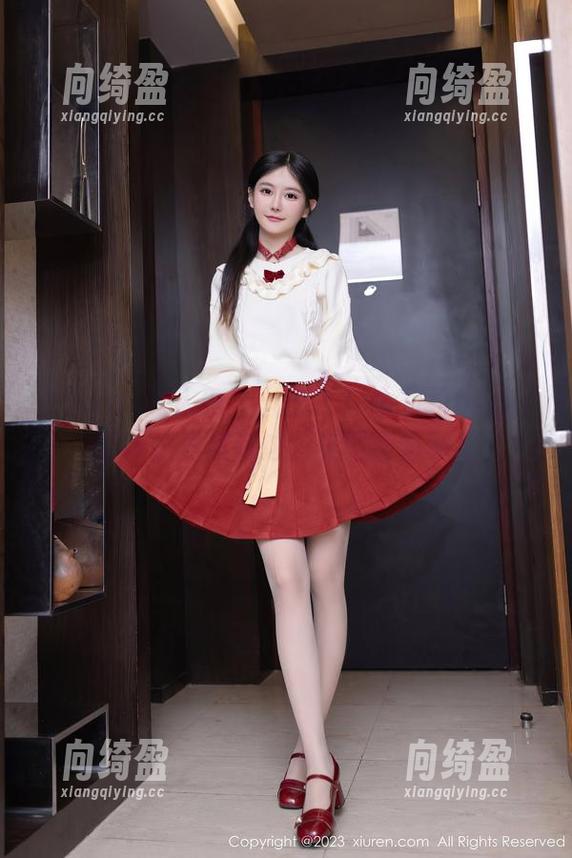 Xiuren秀人网-余贝拉bella Xiuren秀人网 - 什么?!余贝拉bella婚纱照竟然有这些美图偷偷藏着