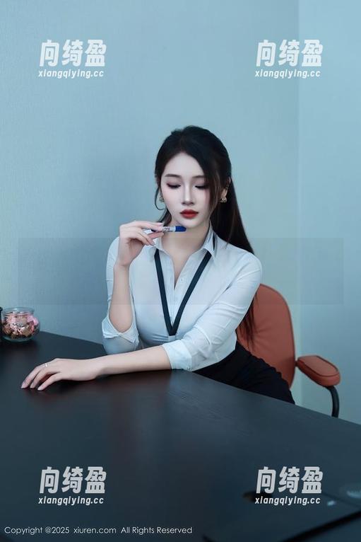 Xiuren秀人网-千夜未来 Xiuren秀人网 - 千夜未来临时学生:无圣光的校服合集