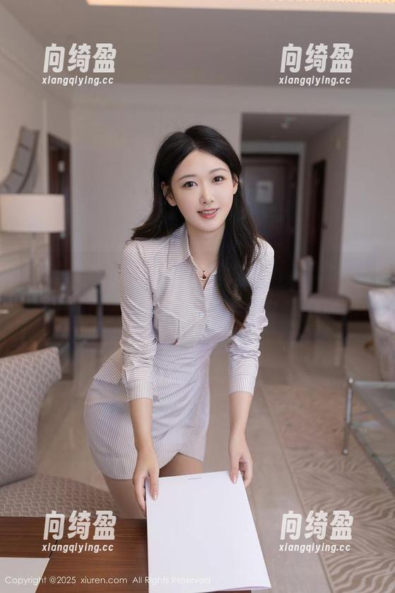 Xiuren秀人网-战姝羽Zina Xiuren秀人网 - 戏谑地看战姝羽Zina连衣裙的私拍作品,几分醉人的暧昧在里面。
