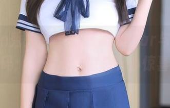 Xiuren秀人网 – 杨晨晨sugar与红裙的戏码：无圣光，也总有小惊喜！