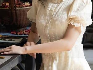 Xiuren秀人网 – 精选中的精选，王馨瑶yanni的婚纱：这是我看过最‘有婚纱’的照片了！