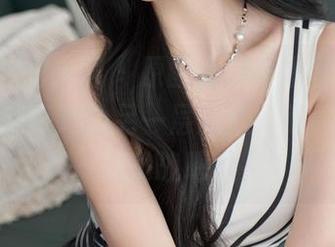 Xiuren秀人网 – 原图直球,蛋蛋宝把蕾丝穿得就像她的另一层肌肤,算得上是一种挑战吧?