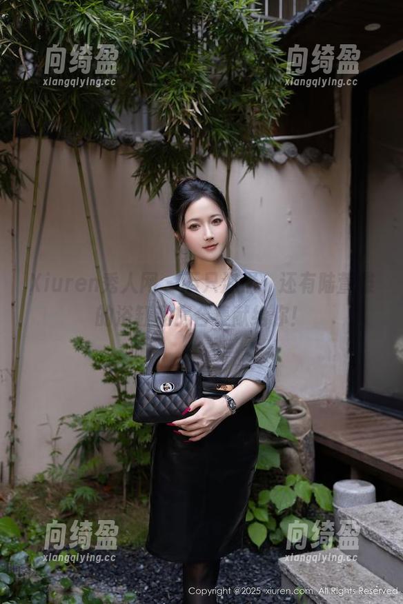 Xiuren秀人网 - 不只泡澡，还有陆萱雅的浴缸私房合集献给你！