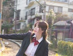 YouMi尤蜜荟 – 网盘里的Mila豆嘟嘟美足,是真实的诱惑还是虚幻的呢?