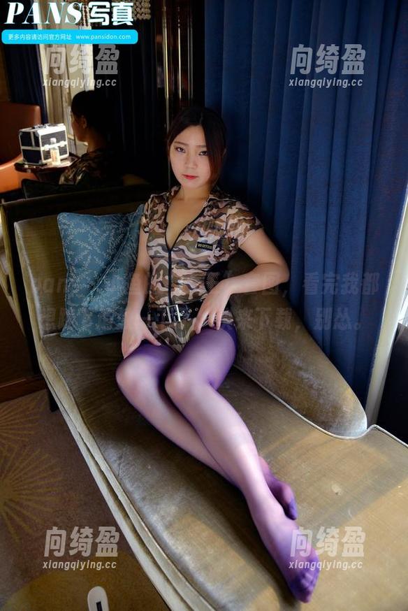 pans - 小鱼的“女王”套图，看完我都想跪下请教一下了，快来下载，别怂。
