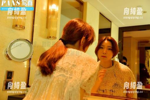 pans - 哎呀，别说是薇妮的作品了，‘女友’这个名字会不会太随意？