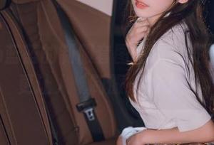 usejan蓝蓝的制服套图精选:没什么比这更让人‘制服’的了!