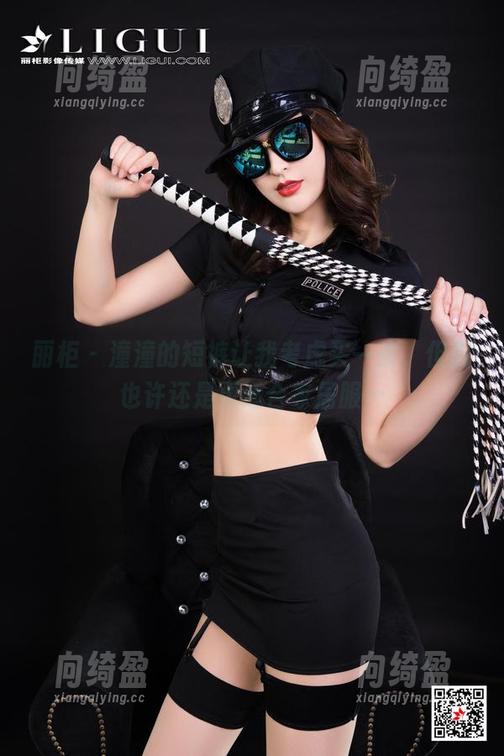 丽柜-潼潼 丽柜 - 潼潼的短裤让我考虑买一条,但我也许还是更适合家居服…