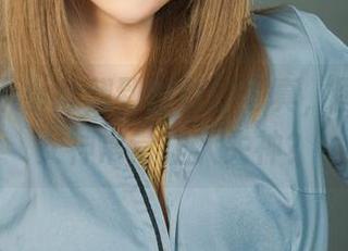 丽柜 – 不小心翻到然然的写真，图包里的女神常常让人失神？