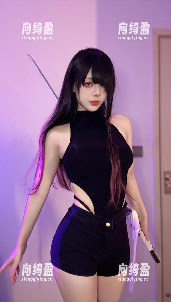 看！九言的修女图，精选出来的，满满都是灵魂的光！