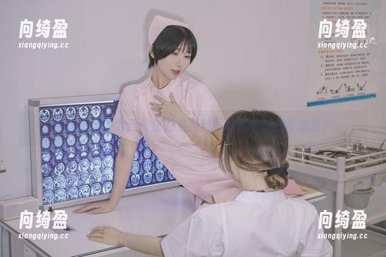 我是不是该为云溪溪的油亮美图申请个壁纸补助金？