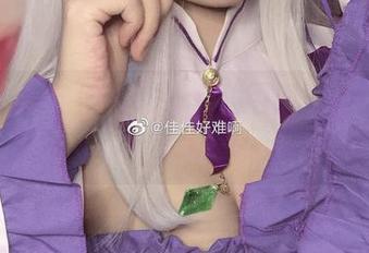 图集:看佳佳酱ovo怎么用姐姐的姿态打破常规,生动又幽默!