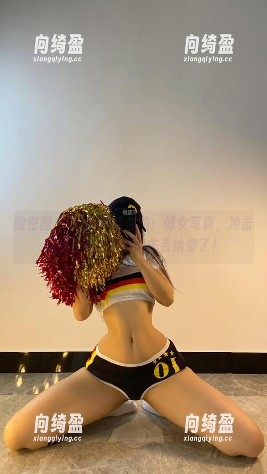 微密圈 - 俏妞t带给你的：修女写真，冲击你的三观，原图就先丢给你了！