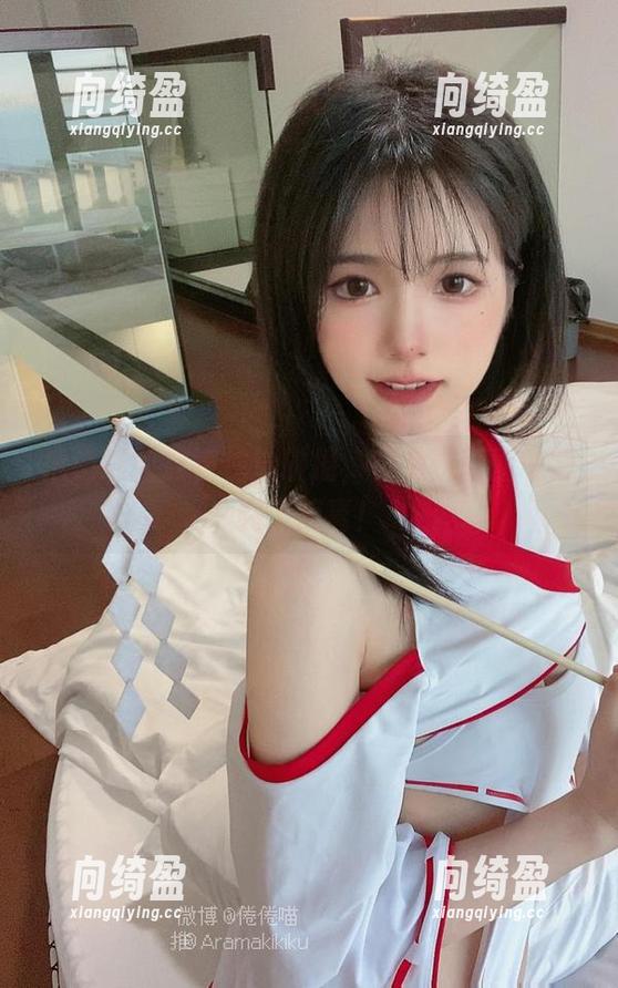 倦倦喵的旗袍视觉碰撞，在免费原图中找到了惊喜！