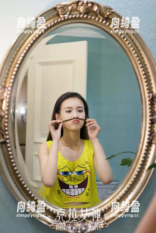 克拉女神-忆之 克拉女神 - 每次看到忆之的黑白美图,我觉得我可能得换换眼镜了。