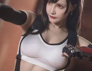 高清原图:千夜未来,是个看起来不简单的修道女?