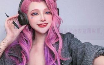这一刻,我只想沉浸在千夜未来的高清蒂法连衣裙图包里,快来!