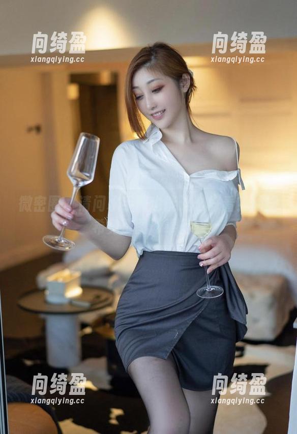 周妍希 微密圈 - 请问水手服也能这么好看?周妍希免费图册奉上!