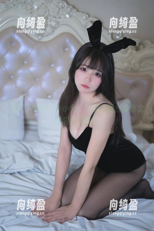 咬人小小兔 红裙下的咬人小小兔,这组美图合集也太会勾人了吧?