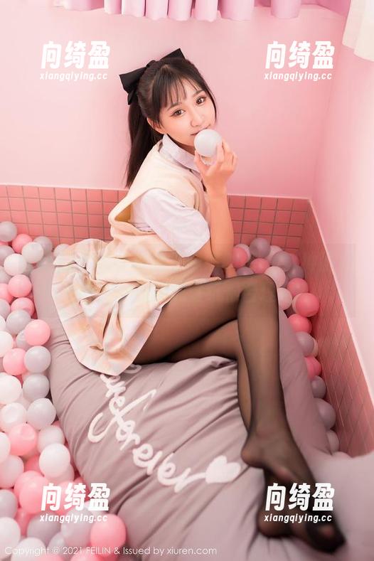 嗲囡囡 - 谁能拒绝王婉悠Queen这种甜心美图，直接搬成壁纸很合理吧？