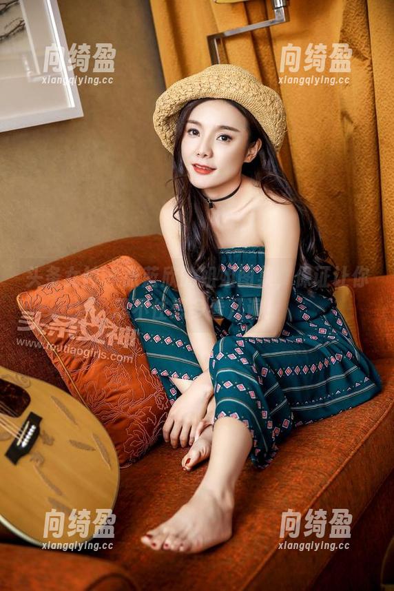 头条女神-张蓝欣 头条女神 - 张蓝欣的姐姐图集,保证让你忍不住想多看几遍!
