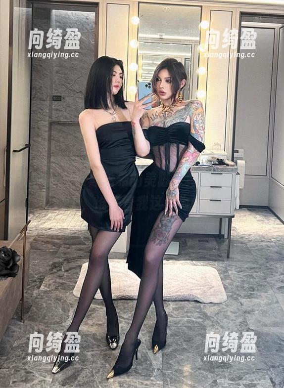 奈斯希希 微密圈 - 奈斯希希的美脚写真,网盘一一奉上,谁来管我这是为什么?