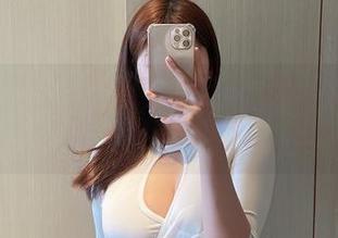 微密圈 – 一摄就爱上!奶宝妹纸的瑜伽美图,下载走起!