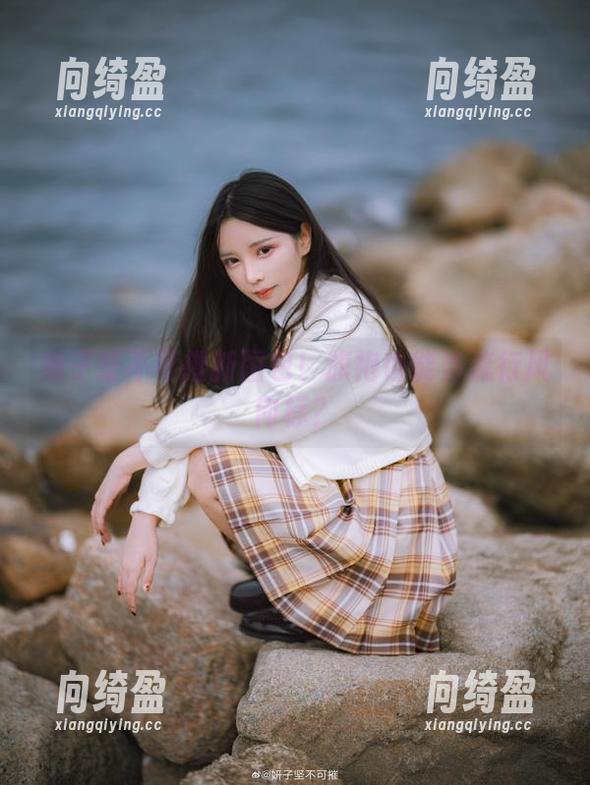 妍子坚不可摧 妍子坚不可摧新图包!旗袍也能当流行风向标?