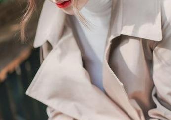 孙乐乐(손예은)最新资源：做个护士不容易，她手里的注射器也在打趣！
