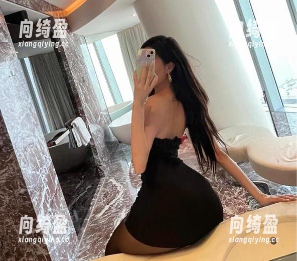 小猫咪ck 微密圈 - 浴室之旅:小猫咪ck的高清写真,谁说洗澡不能别出心裁?