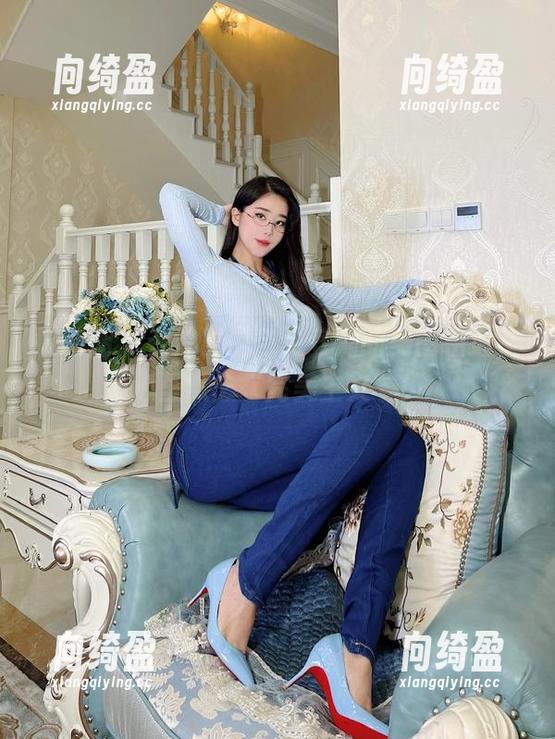 张老师 微密圈 - 在油光中与张老师的美图相遇,心里默念“完美主义”!