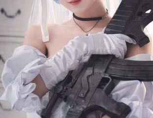 翻开弥音音ww的户外写真集,我在想,这种分享方式真不错!