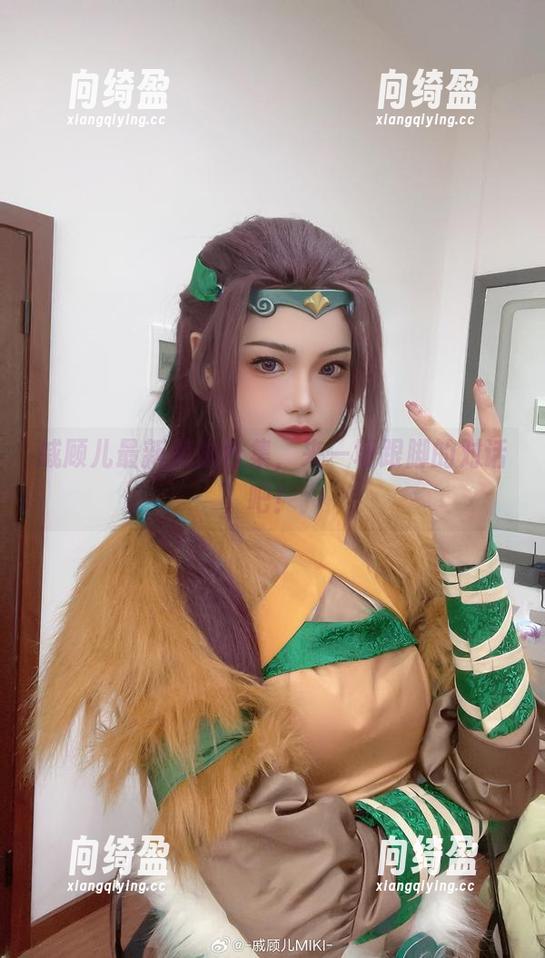 戚顾儿最新美脚合集，来一场跟脚的对话吧！