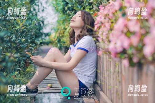 推女神-乔恩夕 推女神 - 乔恩夕在线日常:我的咖啡比我好看多了)